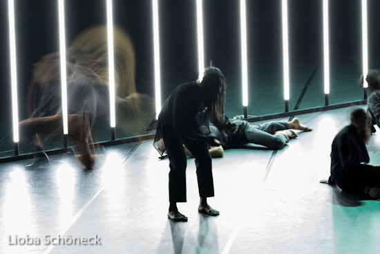 Blink | Annamari Keskinen, Ryan Mason | GP