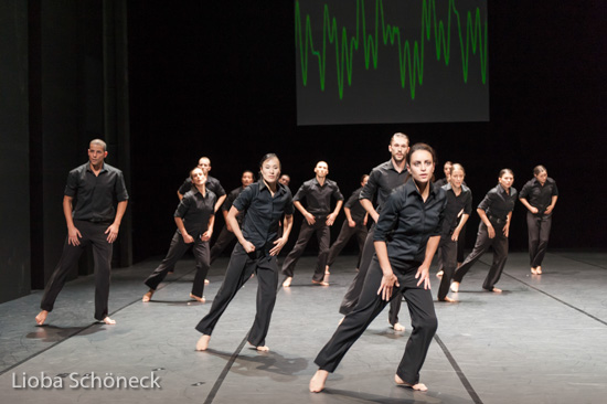 Rasender Stillstand | Tanztheater Braunschweig | HPI 26.10.2015