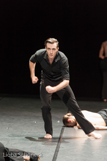 Rasender Stillstand | Tanztheater Braunschweig | HPI 27.10.2015
