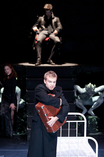 Dracula | Bayerische Theaterakademie | GP 27.01.2013