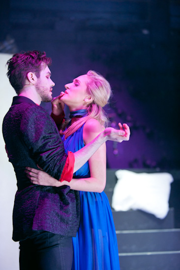 Dracula | Bayerische Theaterakademie | KHI 13.01.2013