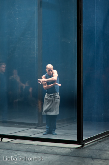 Körpersprachen III | Tanztheater München | HPII 07.07.2010