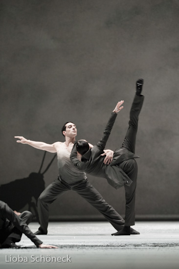 Körpersprachen III | Tanztheater München | HPI 06.07.2010