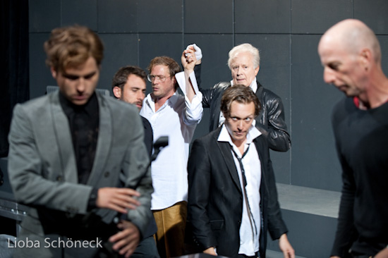 Leonce und Lena | Münchner Volkstheater | GP 30.10.2009
