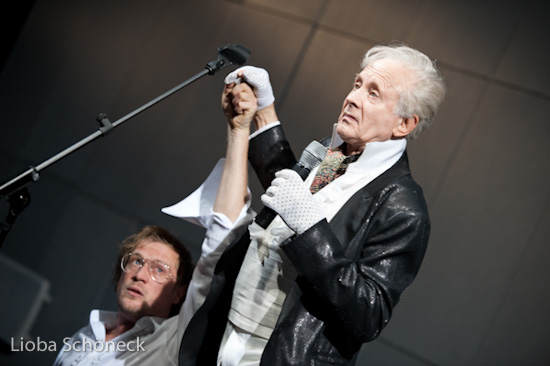 Leonce und Lena | Münchner Volkstheater | GP 30.10.2009