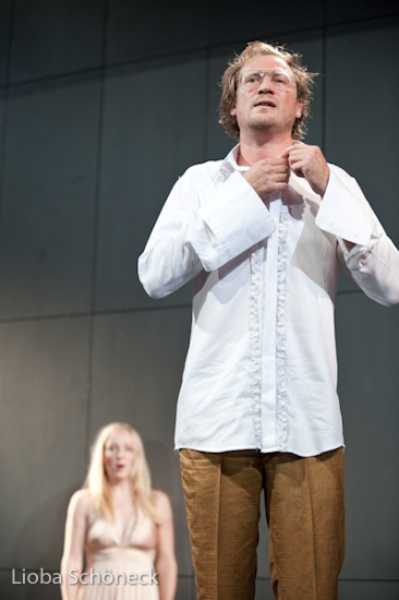 Leonce und Lena | Münchner Volkstheater | GP 30.10.2009
