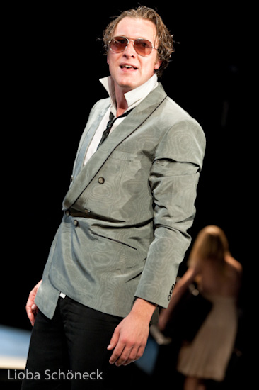 Leonce und Lena | Münchner Volkstheater | GP 30.10.2009