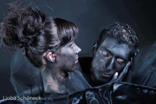 blackOUT | Tanztheater München | Progr. Heft B(R)achland/Schwarz | 28.09.2011
