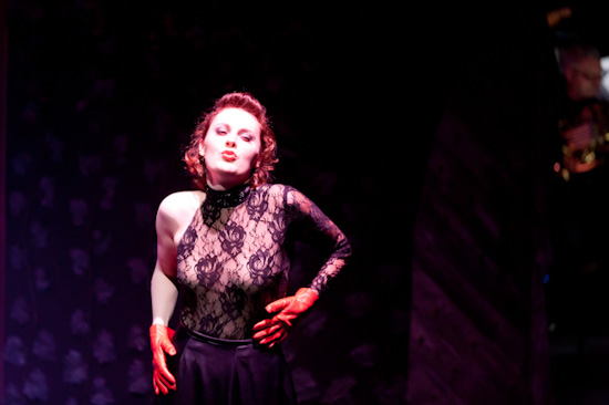 Dracula | Bayerische Theaterakademie | GP 28.01.2013