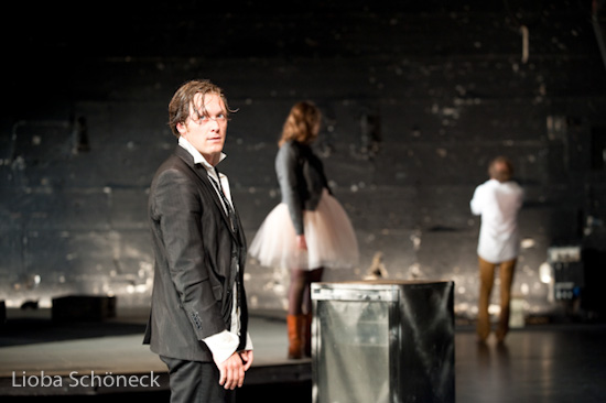 Leonce und Lena | Münchner Volkstheater | GP 30.10.2009